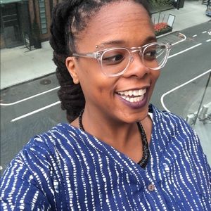 Meet your Posher, Janelle